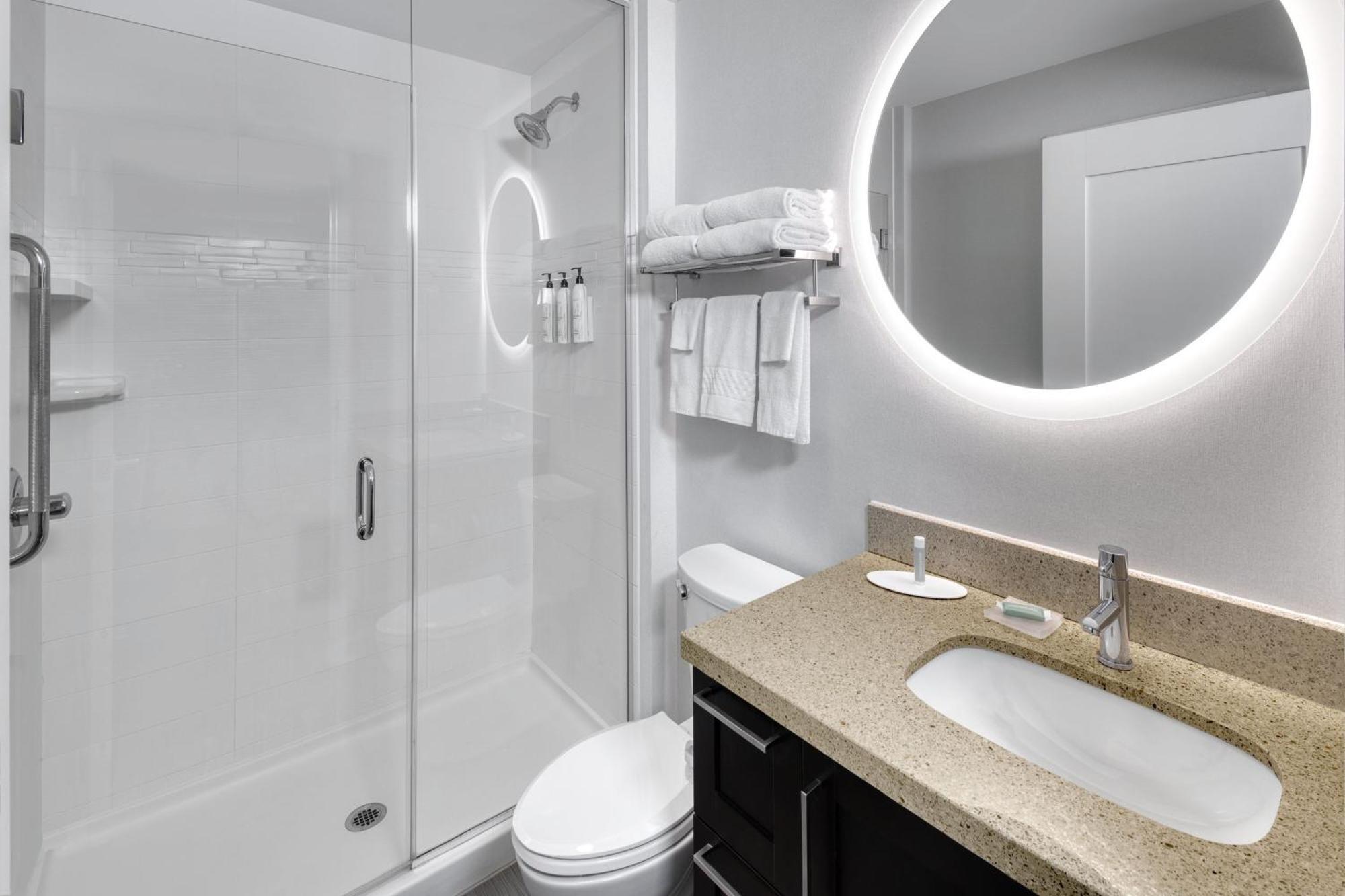 Towneplace Suites By Marriott Belleville Bagian luar foto