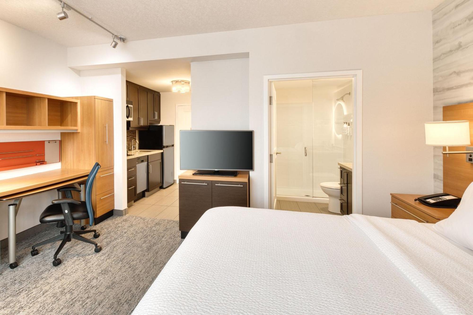 Towneplace Suites By Marriott Belleville Bagian luar foto